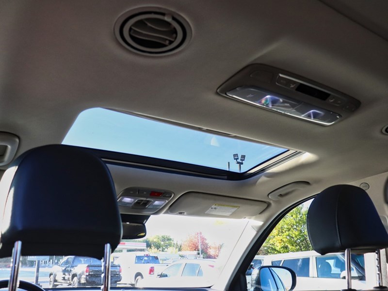 2023 Kia Telluride SX AWD | 8 Seats | Leather | Sunroof