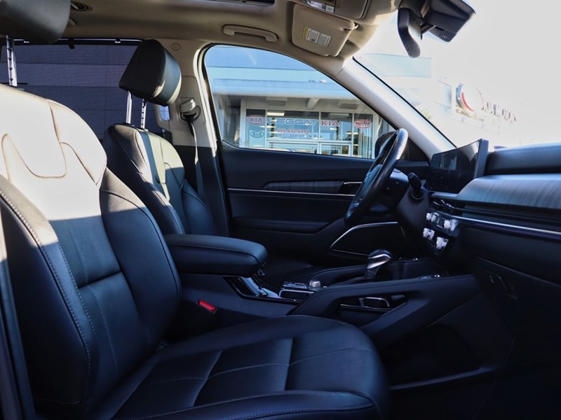 2023 Kia Telluride SX AWD | 8 Seats | Leather | Sunroof