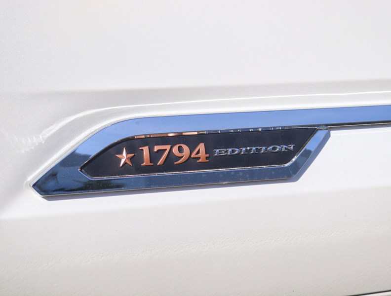 2023 Toyota Tundra Hybrid Platinum/Hybrid/1794 Edition