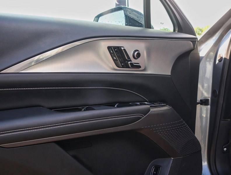 2024 Cadillac Lyriq Lyriq/Tech/Rear-Wheel Drive