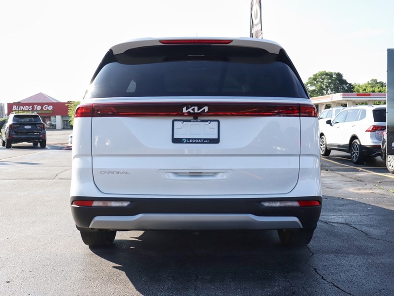2024 Kia Carnival EX+ FWD
