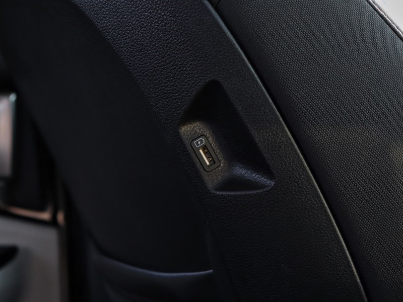 2024 Kia Carnival LX+ | Power Sliding Doors | Carplay | No Accidents