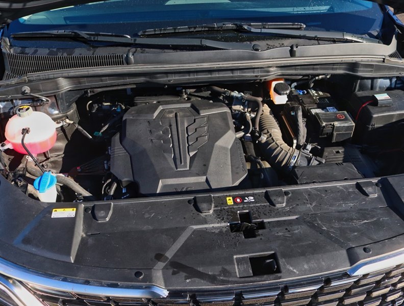 2024 Kia Carnival Sx/Dual Roof/Cooled Seats/Vip Chair