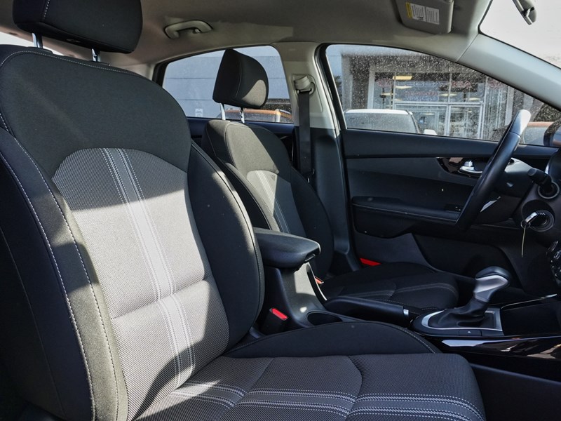 2024 Kia Forte5 Heated Steering | Best-In-Class Cargo Room |
