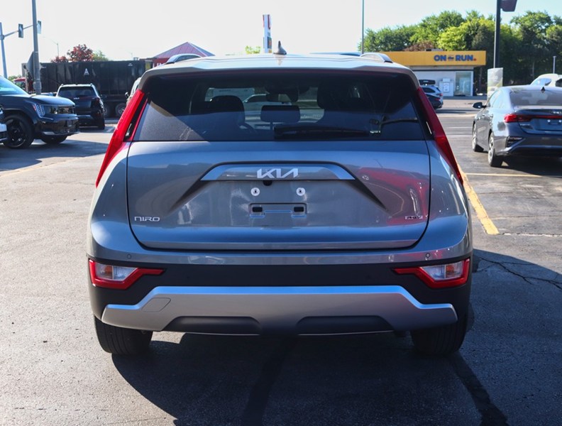 2024 Kia Niro Plug-In Hybrid 1000Km/Tank/Best In Class Cargo/Off-Lease