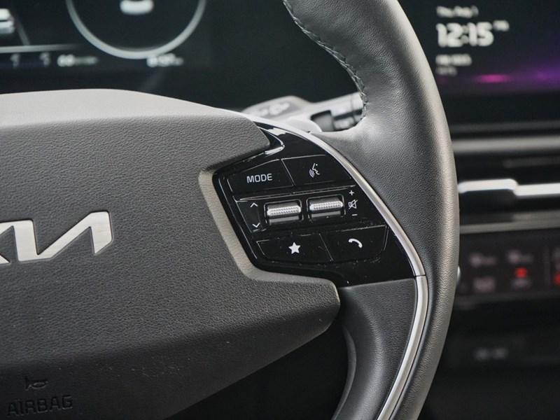 2024 Kia Niro EV Wave DEMO, FINANCE AS LOW AS 1.49%