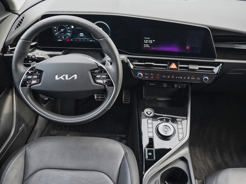 2024 Kia Niro EV Wave DEMO, FINANCE AS LOW AS 1.49%