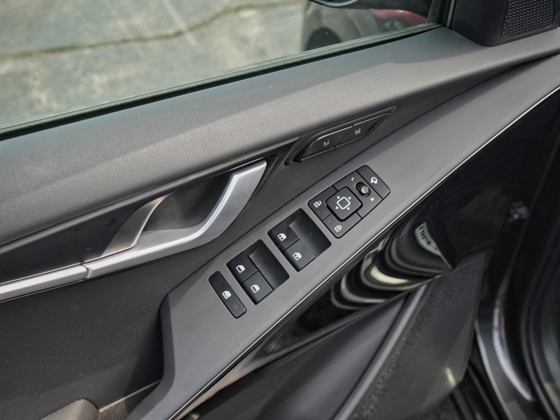 2024 Kia Niro EV Wave DEMO, FINANCE AS LOW AS 1.49%
