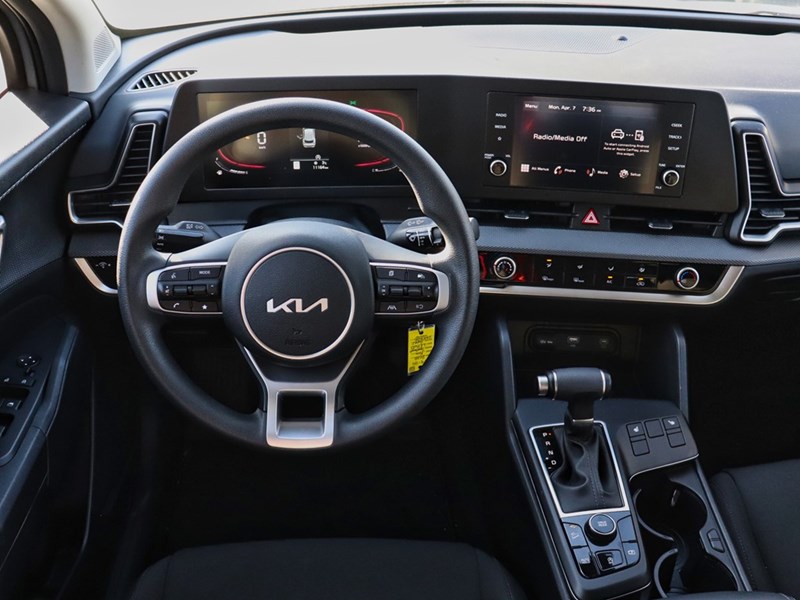 2024 Kia Sportage LX FWD