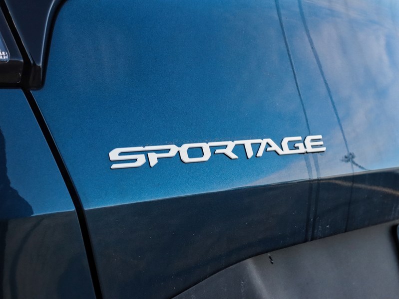 2024 Kia Sportage Off-Lease | Leather Interior | Cpo Eligible |Mint