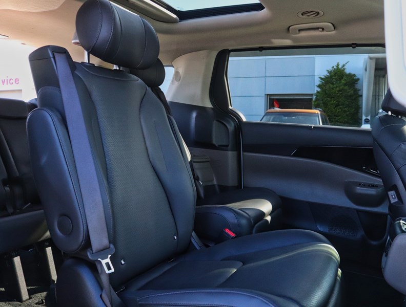2025 Kia Carnival Hev Sx+ Hev/Captains Chair/1000Km/Tank