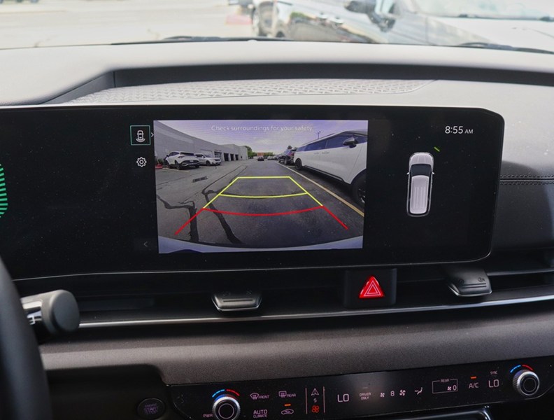 2025 Kia Carnival Hybrid 1000 Km/Tank/Best In Class 3 Row/Bought Here