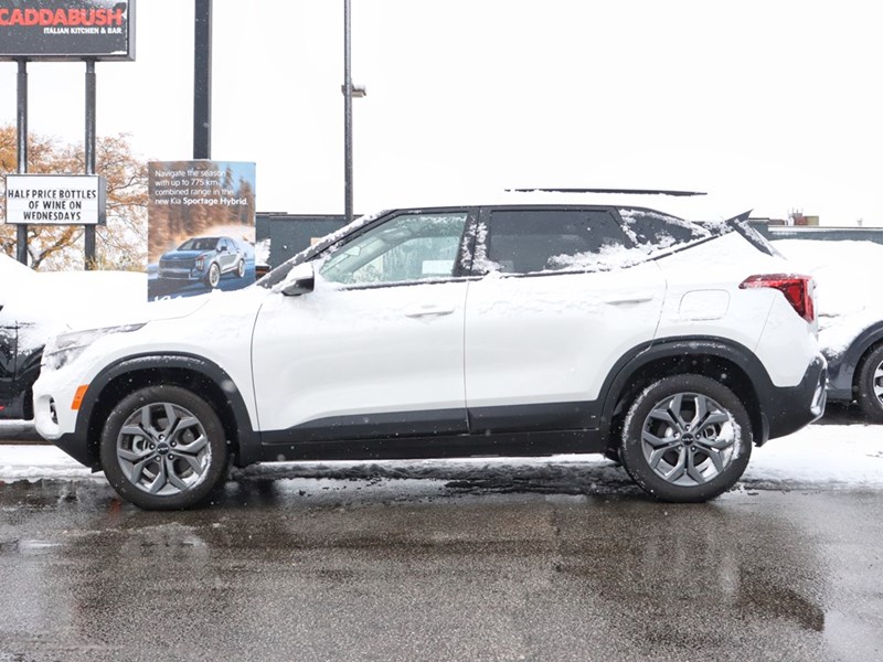 2025 Kia Seltos LX AWD | Heated Seats | Carplay | Lane Keep Detect
