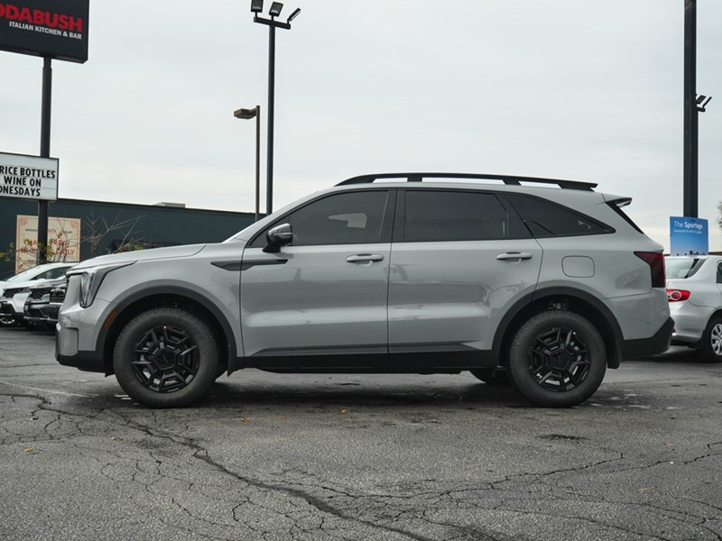 2025 Kia Sorento X-Pro AWD DEMO, 2.99% FINANCING, 6-SEATER