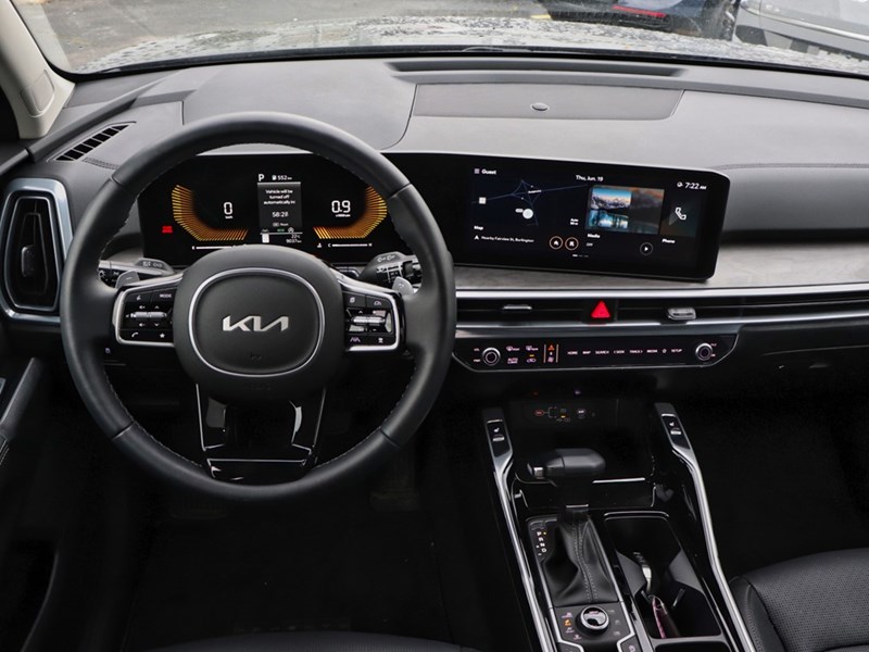 2025 Kia Sorento X-Line AWD