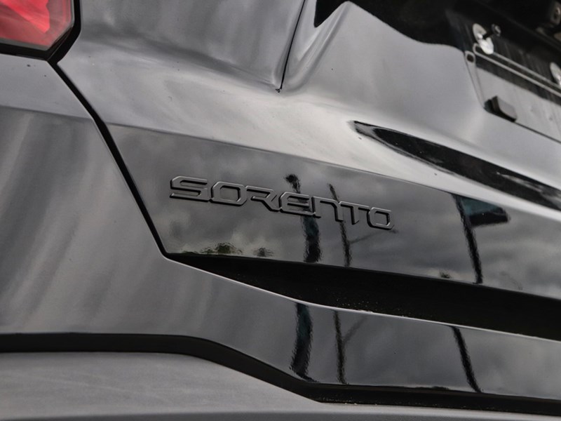 2025 Kia Sorento X-Line AWD