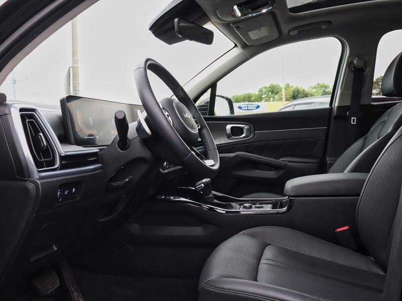 2025 Kia Sorento X-Line AWD
