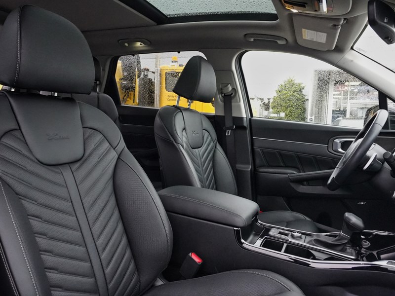 2025 Kia Sorento X-Line Limited | Demo 4.49% | Certified Pre-Owned