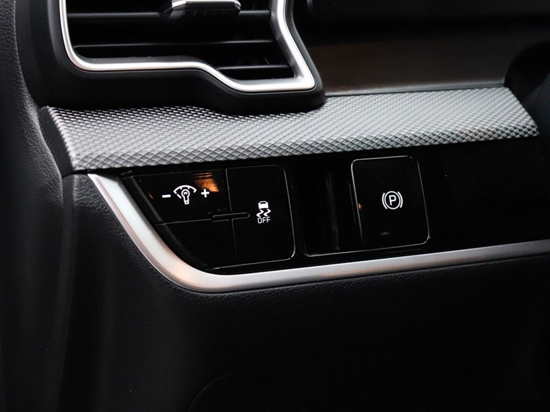 2025 Kia Sportage LX FWD