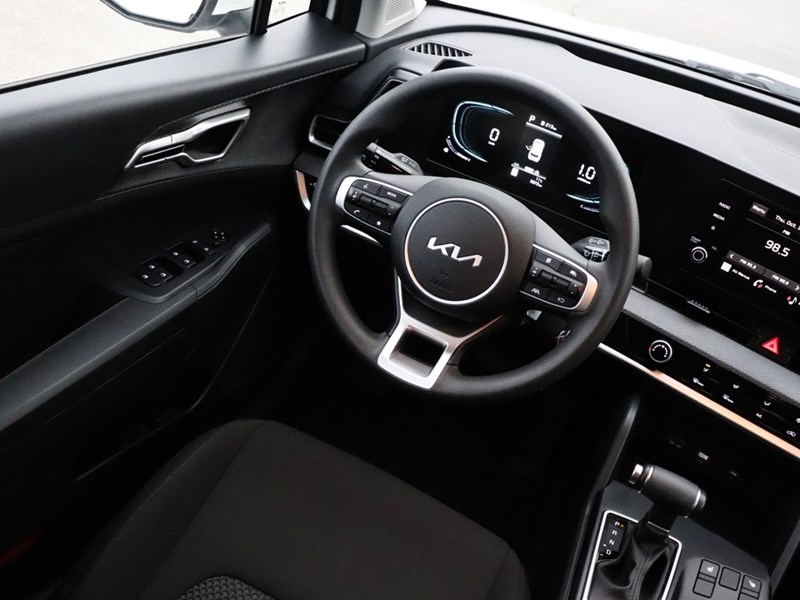 2025 Kia Sportage LX FWD