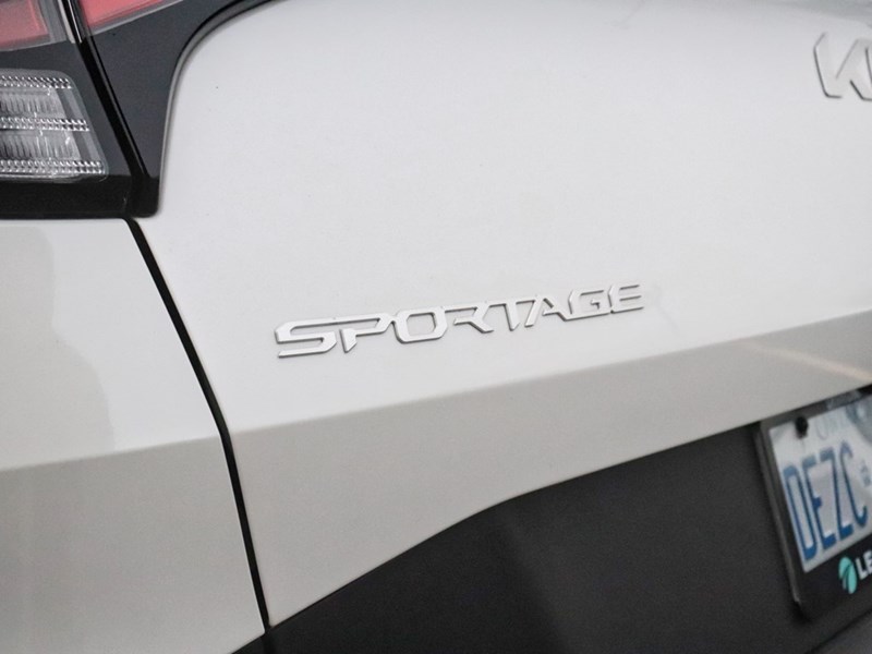 2025 Kia Sportage LX FWD