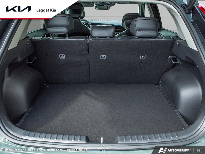 2026 Kia Niro SX FWD