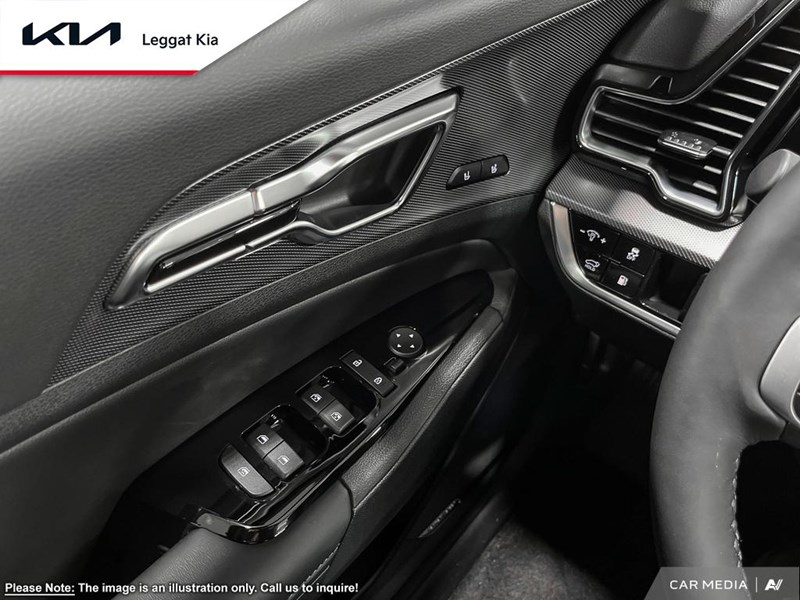 2025 Kia Sportage PHEV SX AWD w/Black Interior