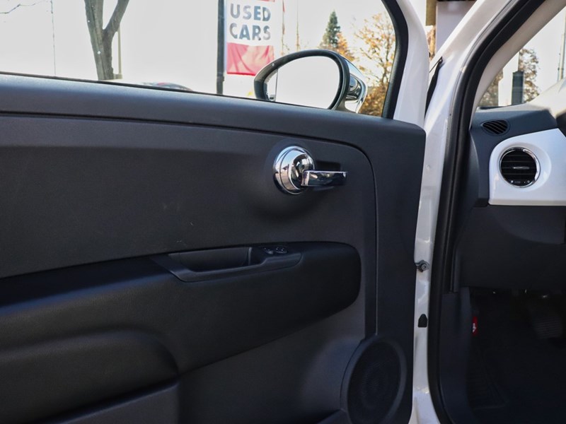 2013 FIAT 500C LOUNGE