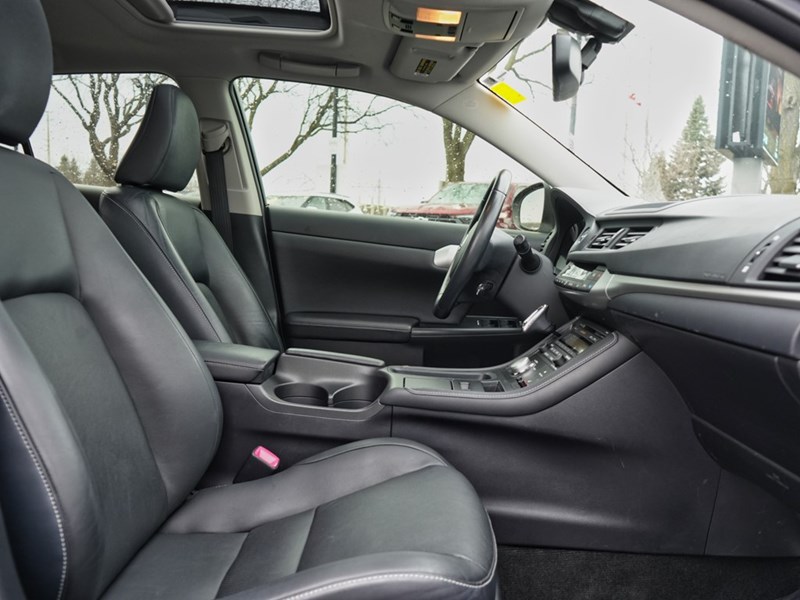 2013 Lexus Ct 200H FWD 4Dr Hybrid