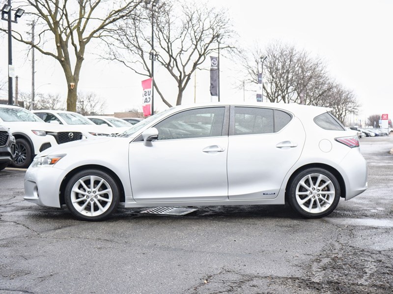 2013 Lexus Ct 200H FWD 4Dr Hybrid