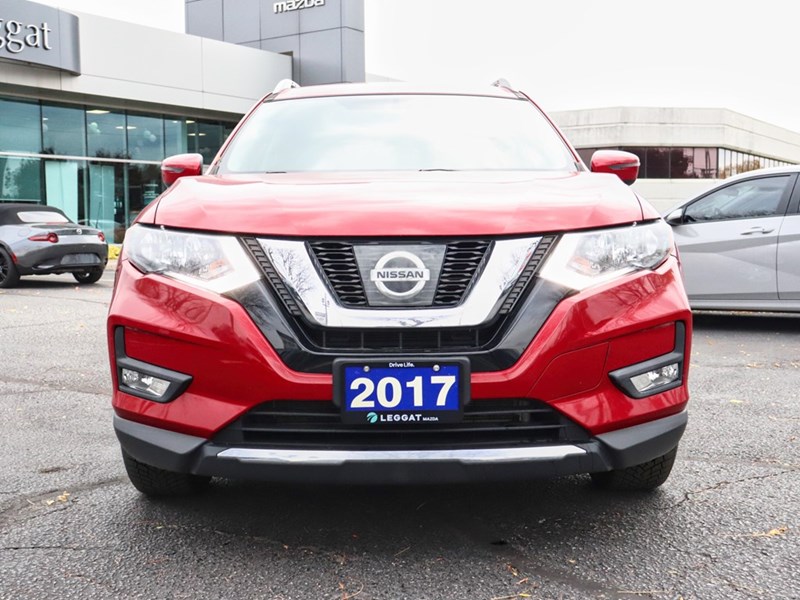 2017 NISSAN ROGUE SV