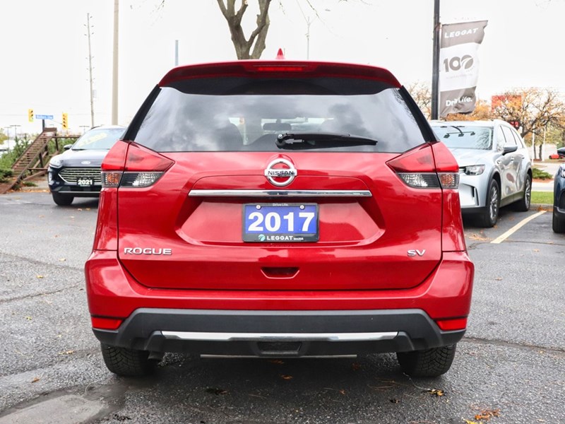 2017 NISSAN ROGUE SV