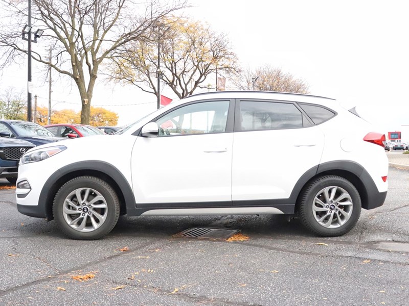 2018 Hyundai Tucson SE