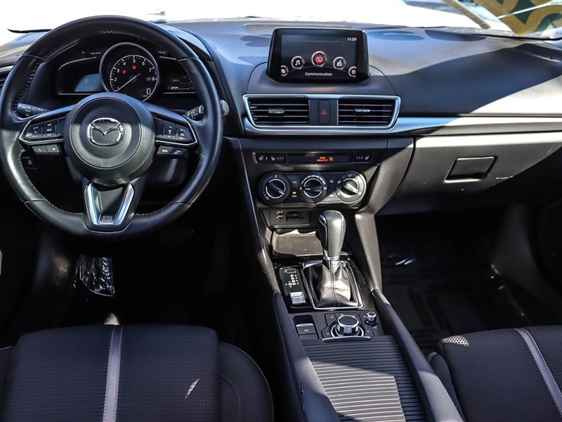2018 Mazda Mazda3 GS