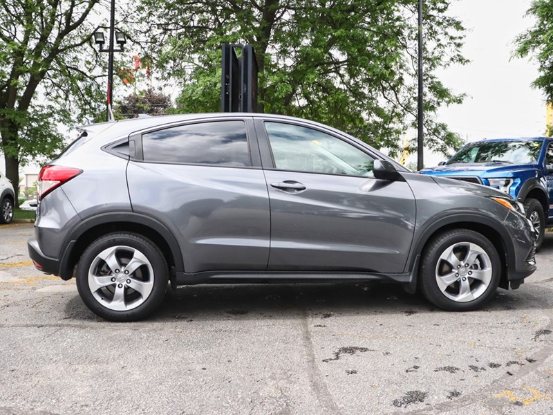 2021 Honda HR-V LX