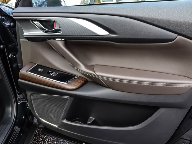 2022 Mazda CX-9 Signature AWD
