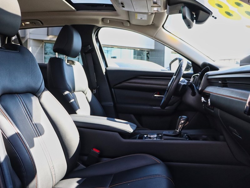 2024 Mazda Cx-50 GT W/Turbo