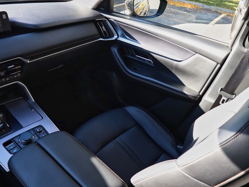 2024 Mazda CX-90 MHEV GT