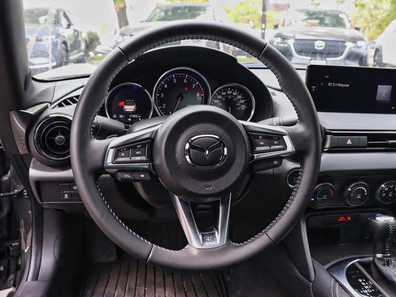 2024 Mazda MX-5 GS