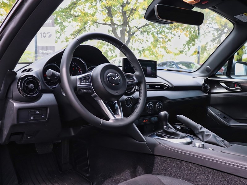 2024 Mazda MX-5 GS