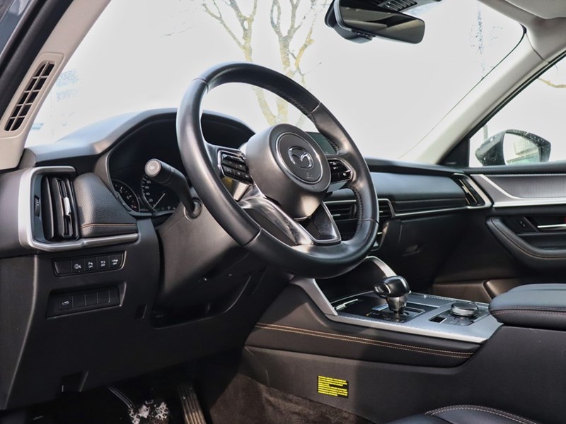 2025 Mazda CX-70 MHEV GT