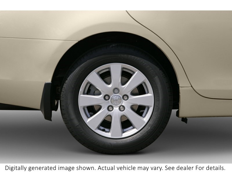 2007 Toyota Camry 4dr Sdn I4 Auto LE Exterior Shot 5