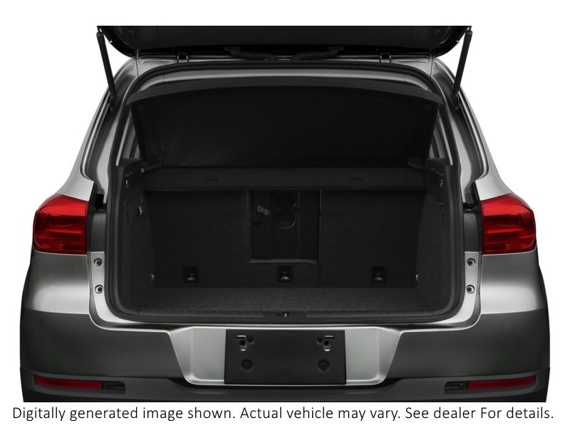 2017 Volkswagen Tiguan 4Motion 4Dr Wolfsburg Edition Exterior Shot 4