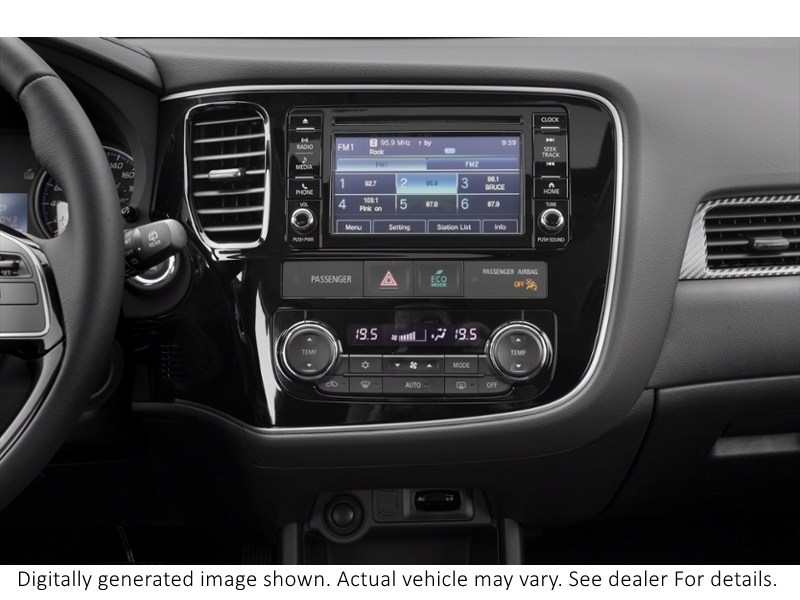2018 Mitsubishi Outlander SE Awc Interior Shot 2