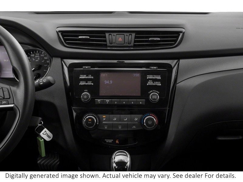 2018 Nissan Qashqai AWD SL CVT Interior Shot 2