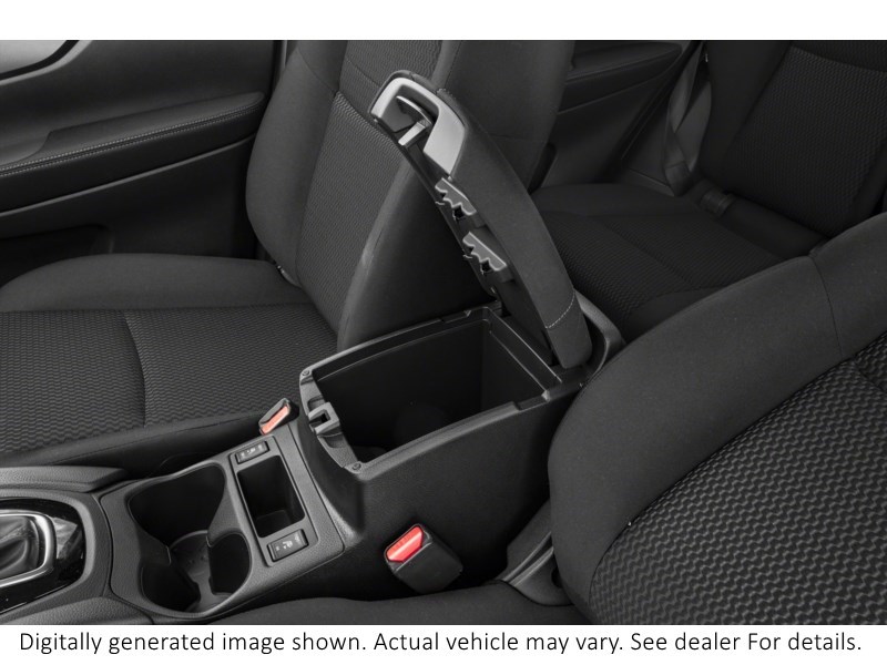 2018 Nissan Qashqai FWD SV CVT Interior Shot 7