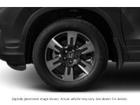 2018 Honda Ridgeline Touring AWD Exterior Shot 5
