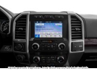 2018 Ford F-150 Lariat 4WD Supercrew 5.5' Box Interior Shot 2