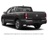 2019 Honda Ridgeline Touring AWD Exterior Shot 9