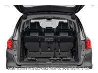 2023 Honda Odyssey Touring Auto Exterior Shot 4